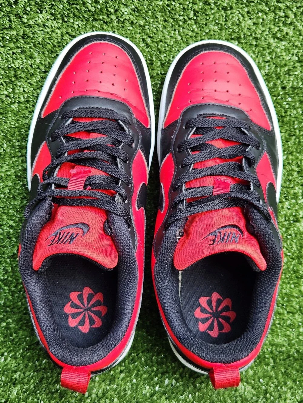 Nike Court Borough Low Big Kids Size 5.5 Youth Red Black Leather Sneakers Shoes